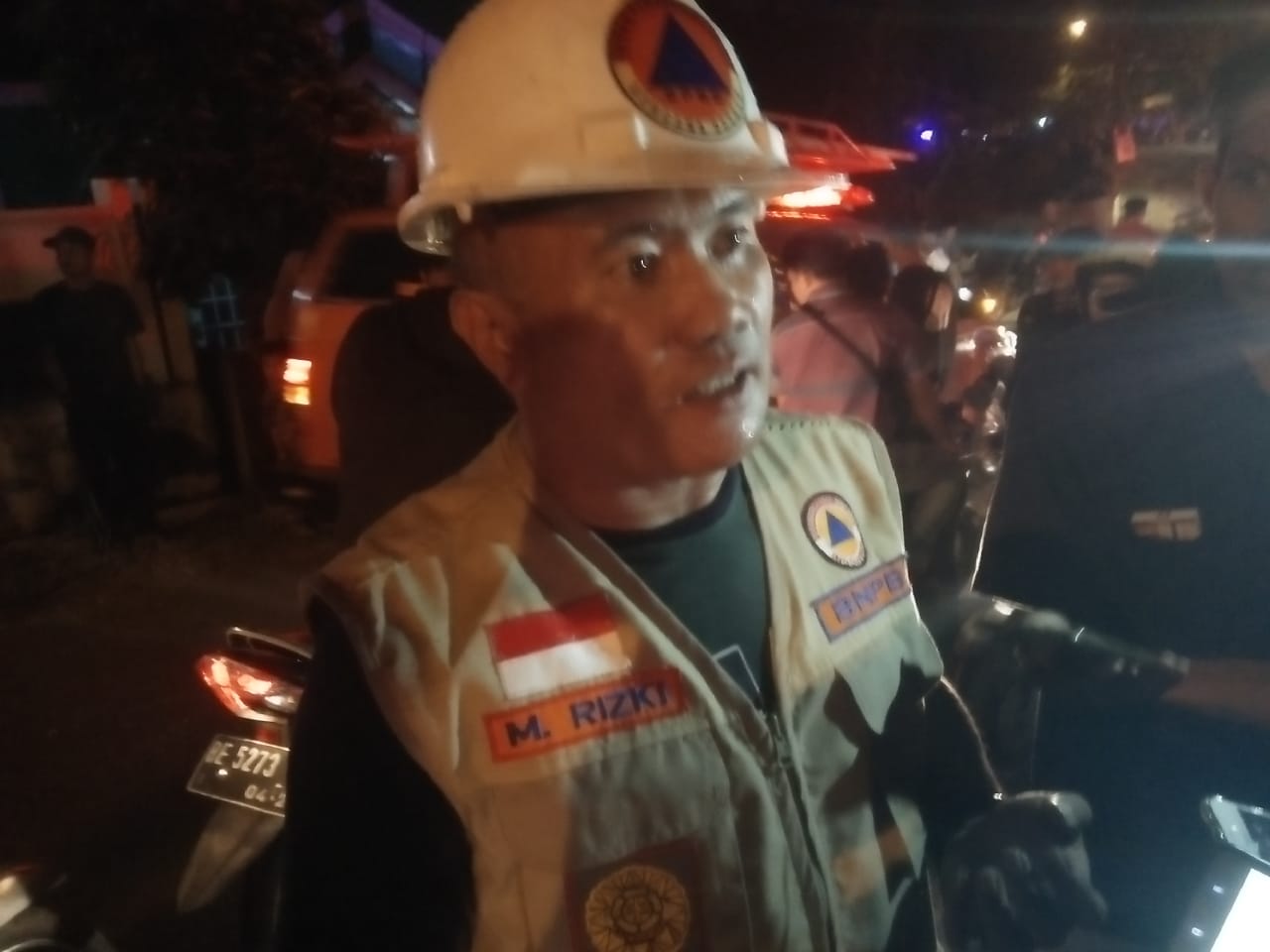 BREAKING NEWS- BPBD Terjunkan 13 Mobil Damkar Padamkan Api di Ponpes Salafiyah Al Hijrotul Munawaroh