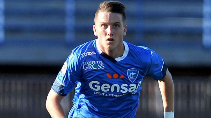 Sempat Menolak, Zielinski Akhirnya Pindah ke Napoli