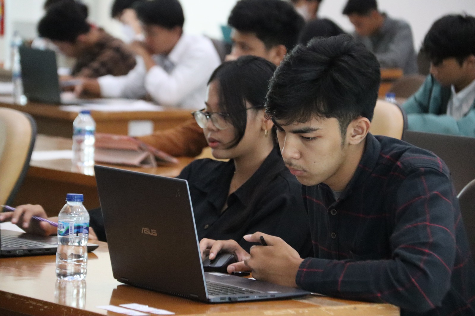 IT PLN Siapkan SDM PLN Terbaik, Ratusan Gen Z Ikuti Seleksi di Lampung