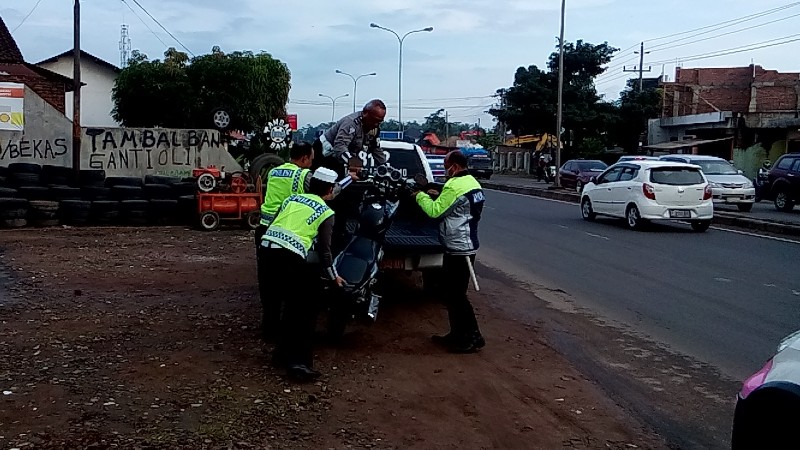 Langgar Lalu Lintas, Sepeda Motor Diangkut Polantas Polda Lampung