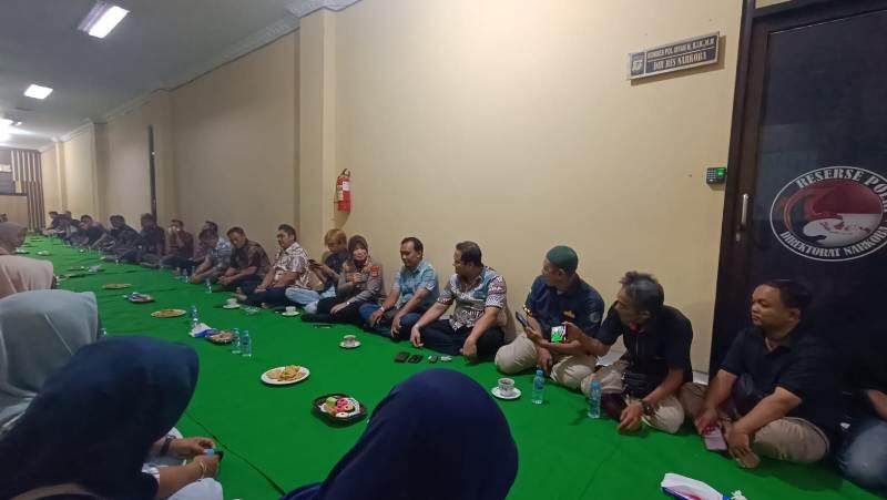 Ditresnarkoba Polda Lampung Lakukan Munggahan Sebelum Ekspose Kasus