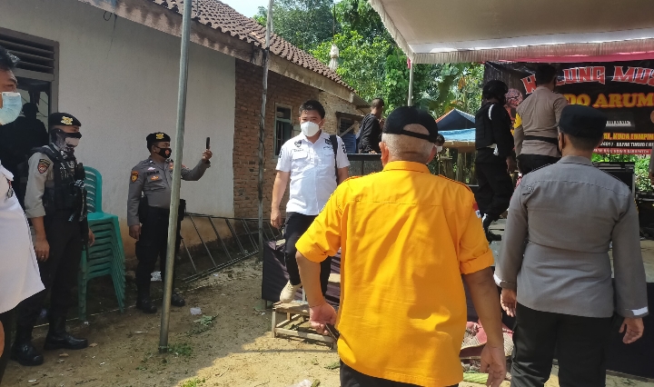 BREAKING NEWS: Polisi Bubarkan Kuda Kepang di Bumi Ratunuban Lamteng