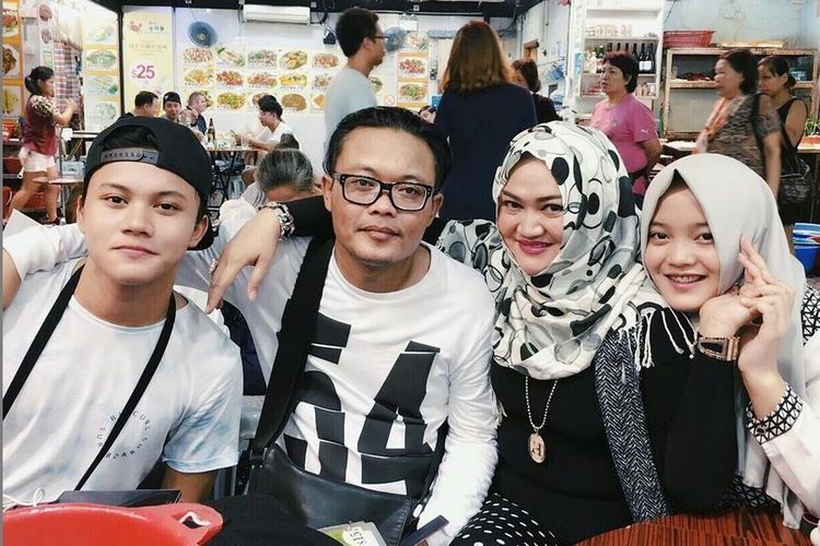 polisi-periksa-racun-di-tubuh-jenazah-lina-makam-mantan-istri-sule-dipindah.jpg
