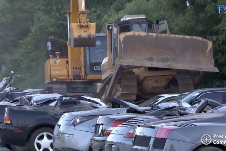 Polisi Siapkan Alat Penghancur Kendaraan Bagi STNK yang Tak Diperpanjang 2 Tahun