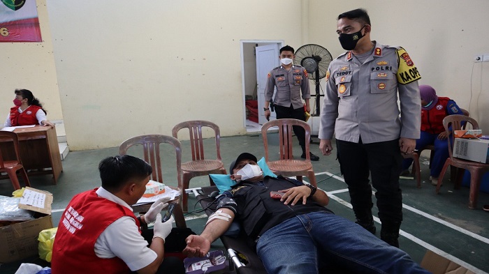 polres-way-kanan-donor-darah.jpg