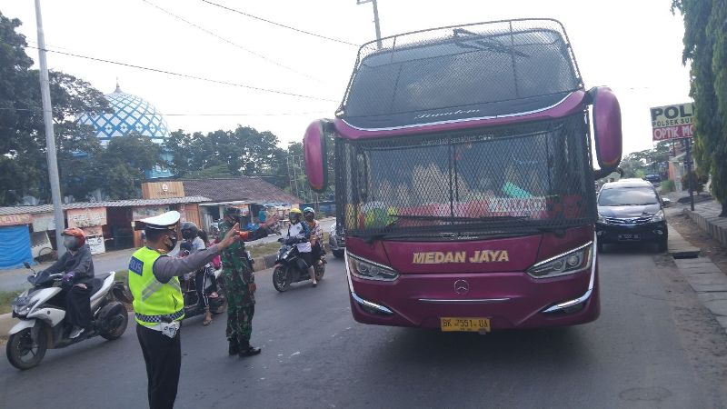 Posko Penyekatan Perbatasan Bandar Lampung Sudah Putar Balik 109 Kendaraan