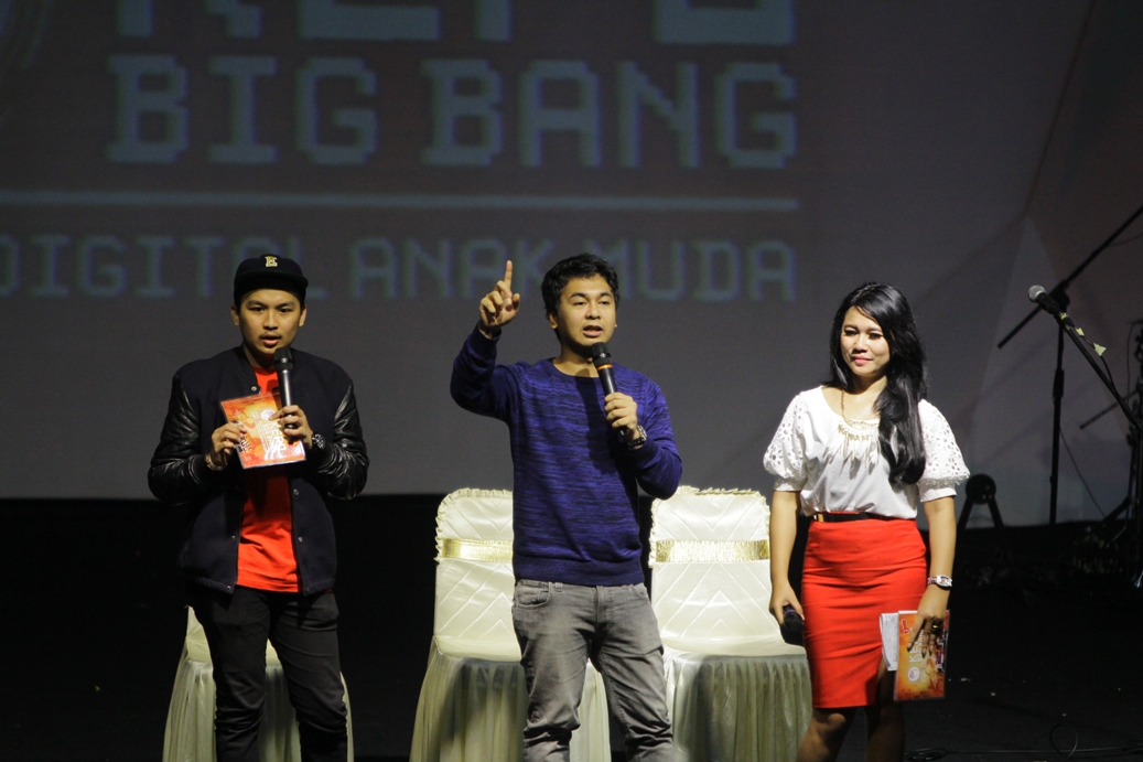 (FOTO) Komika Raditya Dika Coaching Clinic di Loop Kepo Bing Bang