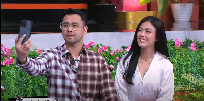 Raffi Ahmad dan Nita Gunawan Klarifikasi Hubungan, Nagita Slavina: Hanya Allah yang Tahu