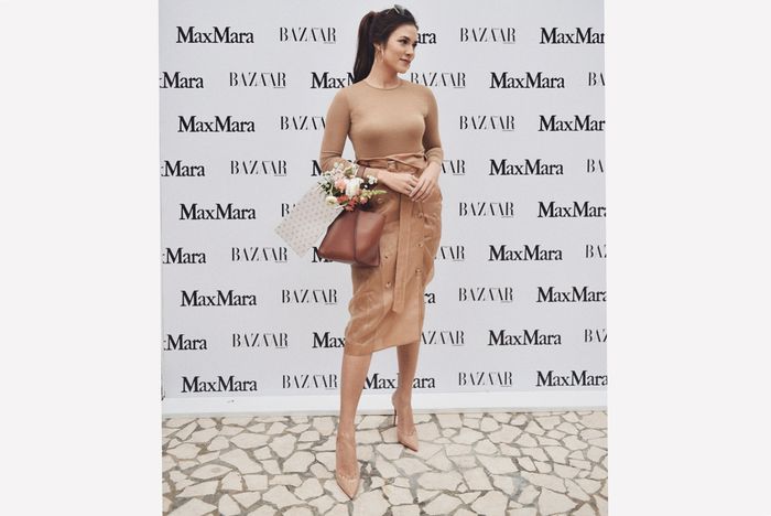 Dihujat Netizen Karena Terlalu Seksi, Ternyata Segini Harga Baju yang Dipakai Raisa