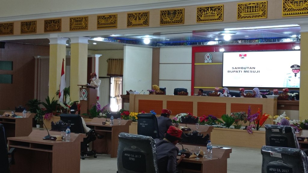 rapat-paripurna-hut-mesuji.jpg