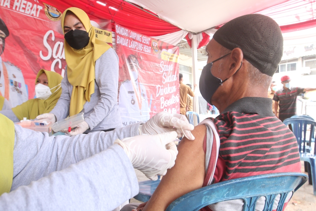 Rapid Test Antigen di Pasar Bambu Kuning Bandar Lampung, 9 Pedagang Reaktif