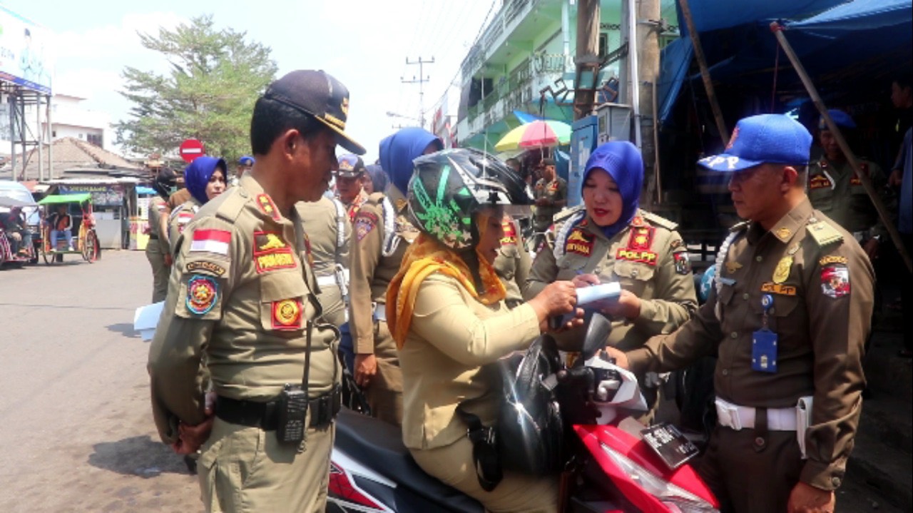 razia-satpol-pp-lampung-utara.jpg
