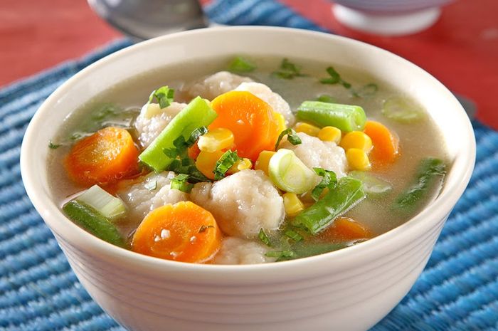 resep-sop-bakso-emplung-jagung-bahan-dan-cara-buat-sop-bakso-emplung-jagung.jpg