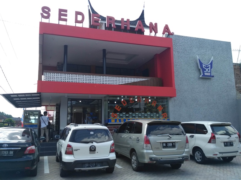 Nasi Telur di Restoran Sederhana Cuma Rp 7.000