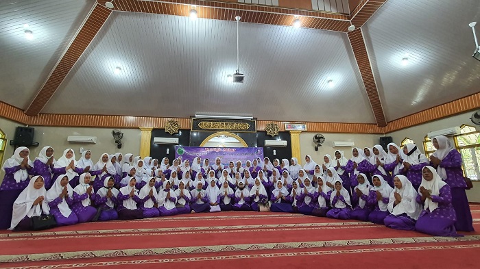 riana-sari-arinal-apresiasi-hut-ke-60-wanita-islam-lampung-kerja-untuk-umat.jpg