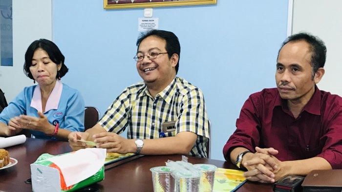 rs-imanuel-saat-kunjungan-ke-tribun-lampung-selasa-4122018.jpg