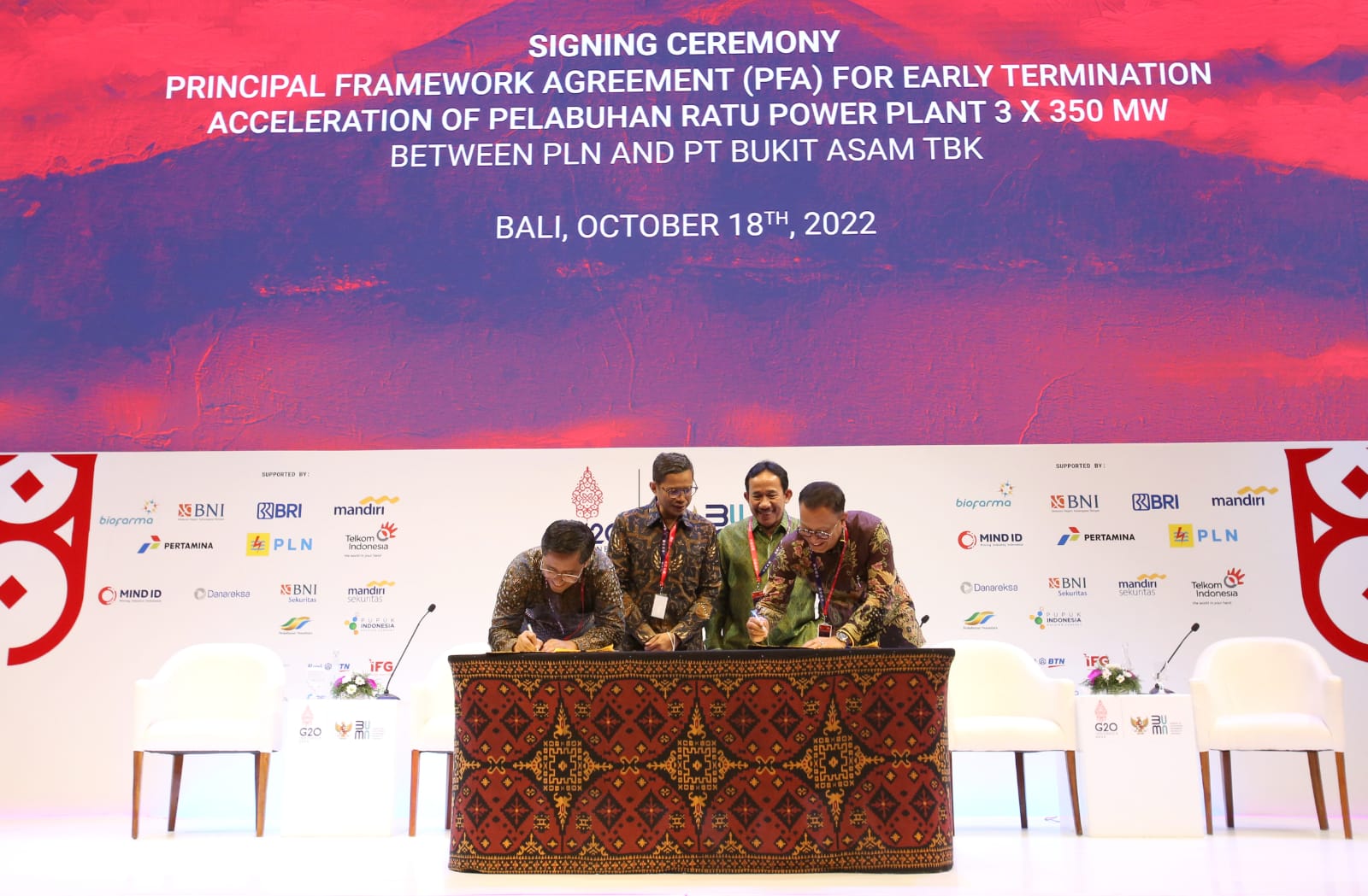 Komit Capai Net Zero Emission, PLN dan PTBA Jajaki Kemungkinan Pensiun Dini PLTU Pelabuhan Ratu