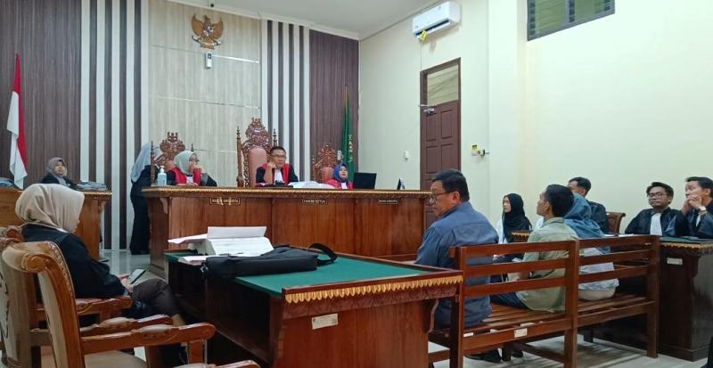 saksi-dalam-sidang-mahepel-unila.jpg