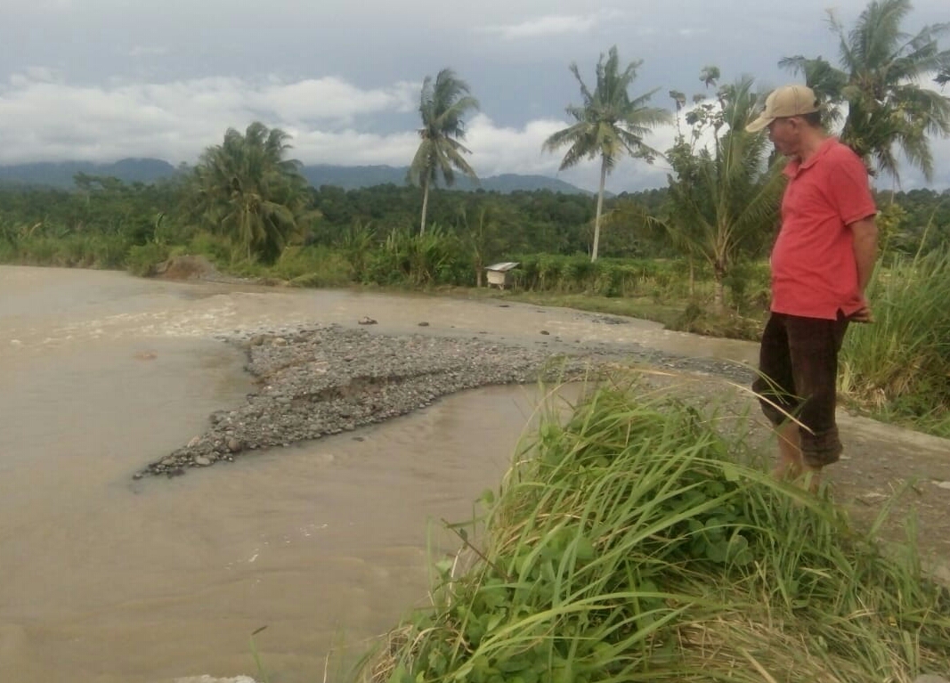 Tanggul Way Semong Jebol, Warga Tiga Pekon di Bandar Negeri Semong Ketakutan Terkena Banjir Lagi