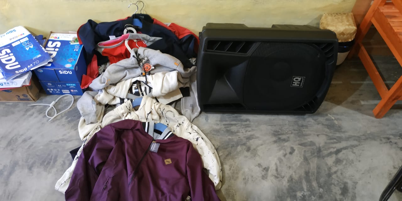 sebelum-ditangkap-karena-curi-speaker-aktif-di-pringsewu-2-pelaku-sempat-maling-jaket.jpg
