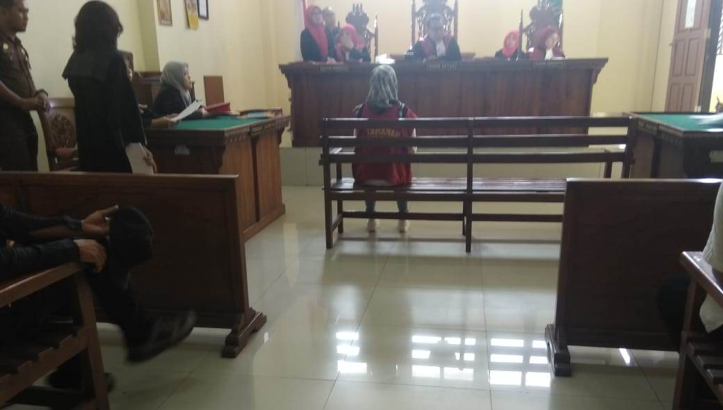 Wanita asal Metro Gadaikan BPKB Aspal untuk Bayar Utang