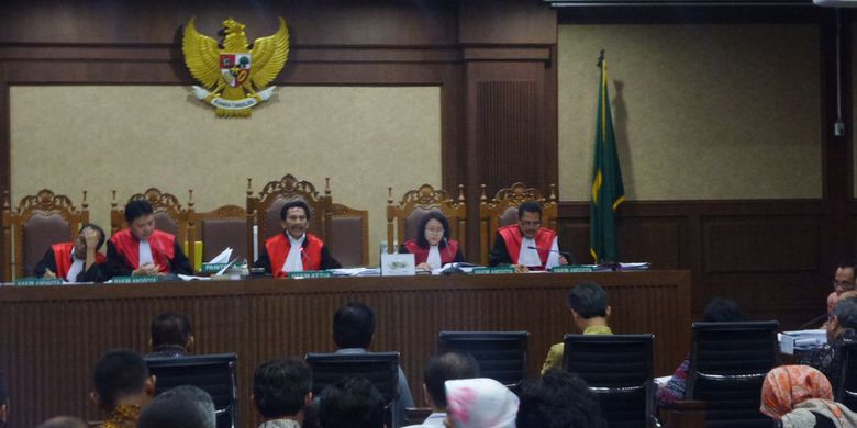 Rekam Jejak Andi Narogong hingga Ditetapkan sebagai Tersangka Kasus Korupsi e-KTP