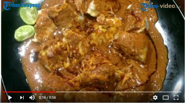 Siomay Neng Geulis MBK, Perpaduan Rasa Ikan dan Bumbu Kacangnya Maknyus