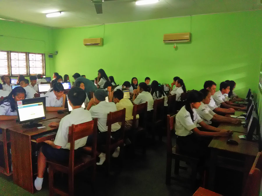 siswa-dan-siswi-smp-xaverius-pringsewu_20170320_095142.jpg
