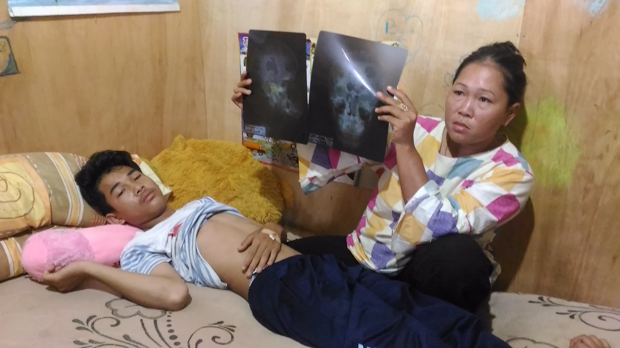 Anak SMA Diinjak-injak Oknum Satpol PP: Jangan Om, Saya Masih Mau Sekolah Gak Mau Mati!