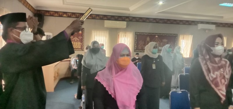 sri-haryati-jabat-dirut-rsud-ryacudu-kotabumi-28-pejabat-eselon-lampung-utara-dilantik.jpg