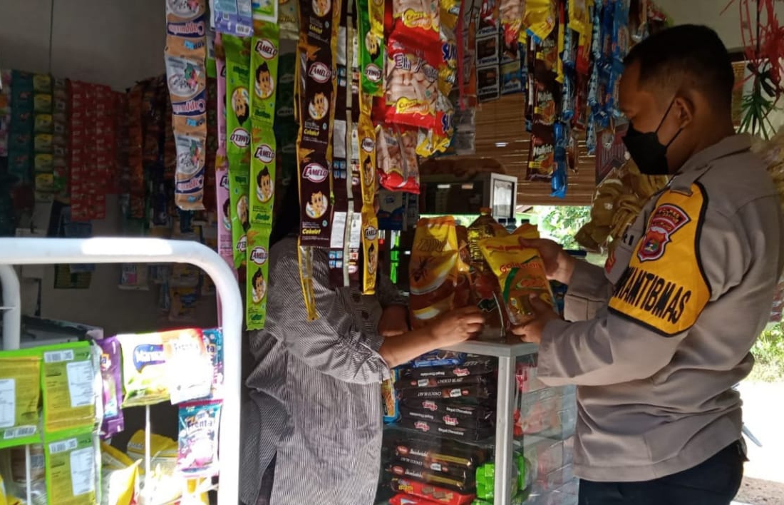 Monitoring Bhabinkamtibmas Polres Tanggamus, Stok Minyak Goreng Curah Tidak Merata