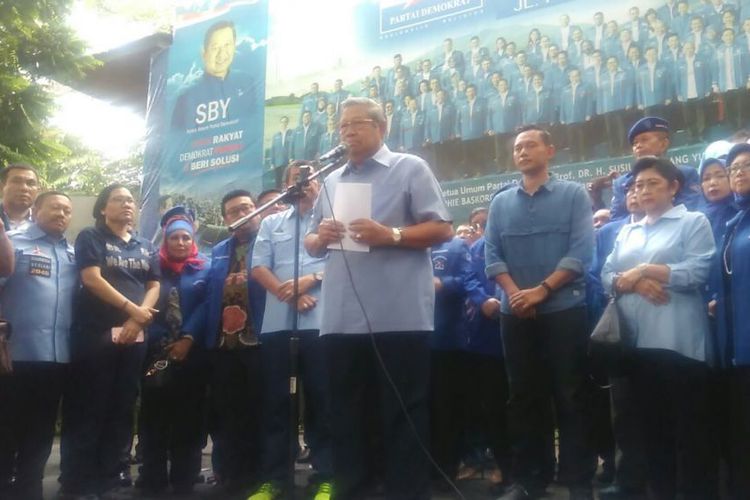 susilo-bambang-yudhoyono_20180206_203117.jpg