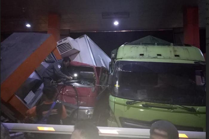 Tabrakan Beruntun di Tollgate Bakauheni, 4 Orang Luka Ringan