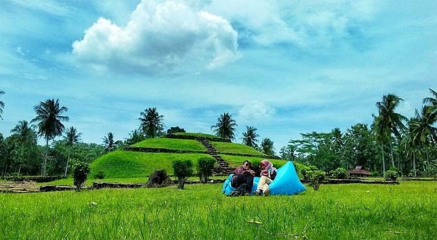 taman-purbakala-pugung-raharjo_20180811_133708.jpg
