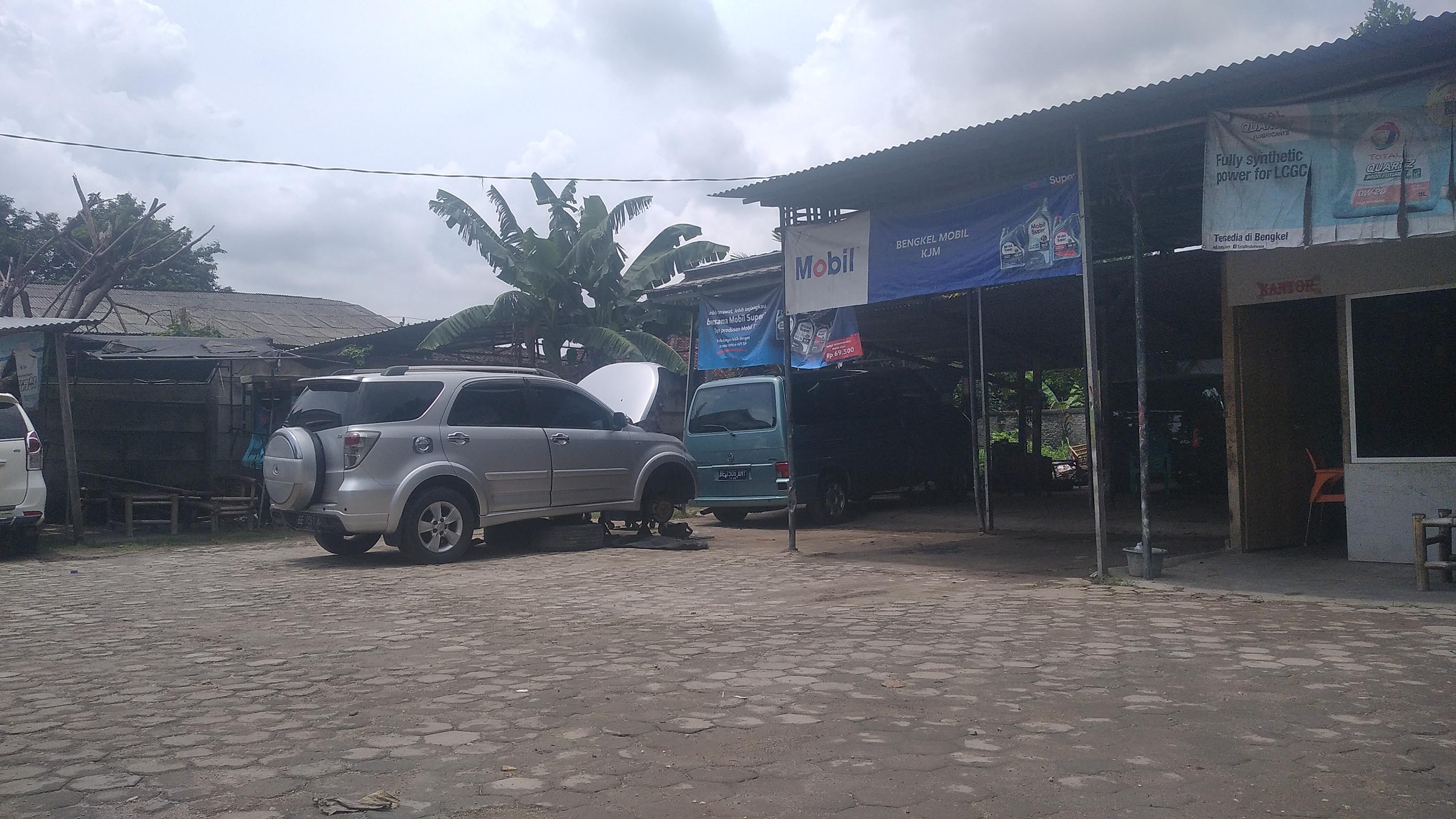 Terduga Teroris Petinggi JI di Lampung Ditangkap Densus 88, Karyawan: Orangnya Baik dan Ramah