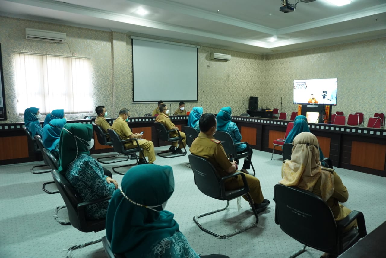 tp-pkk-tubaba-raker-virtual-via-zoom-meeting-dengan-gubernur.jpg