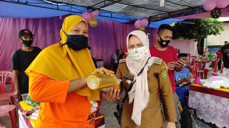 Unik, TPS 005 Bumi Waras Berkonsep Ulang Tahun, Berikan Jamu untuk Menarik Minat Warga Mencoblos
