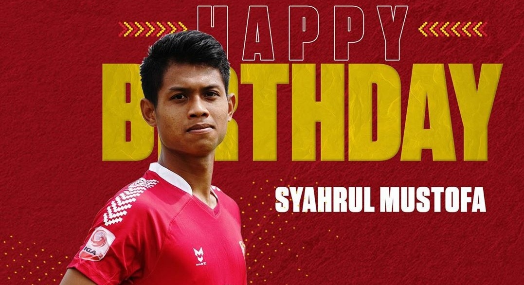 ultah-ke-23-tahun-bek-badak-lampung-fc-syahrul-mustofa-dapat-ucapan-dari-suporter.jpg