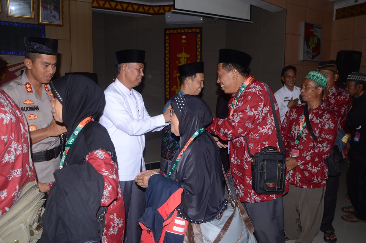 umrah-gratis-pemkab-lampung-utara.jpg