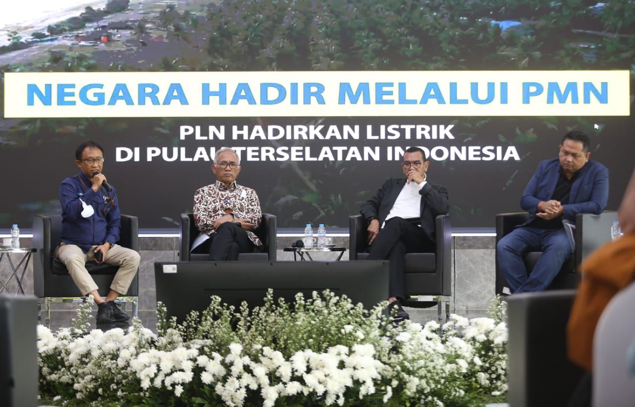 Ngobrol Pagi Seputar BUMN, Direksi PLN Cerita Negara Hadir Melalui PMN Untuk Kelistrikan Daerah 3T