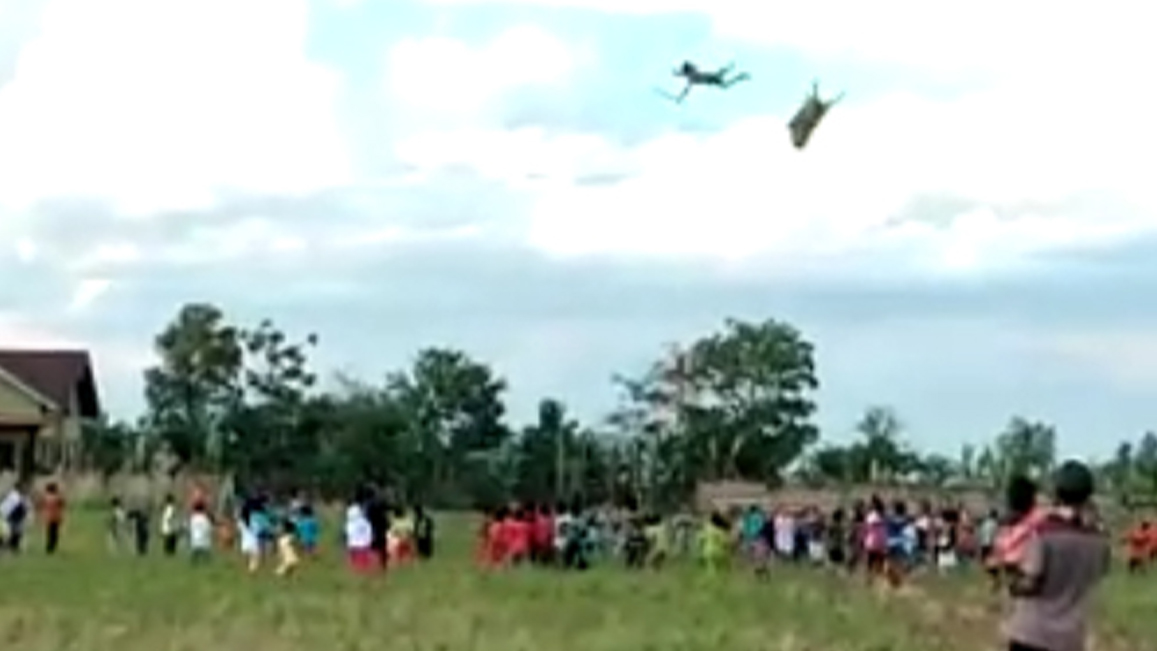 viral-video-bocah-di-pringsewu-terbawa-layang-layang-terbang-lalu-jatuh_1.jpg