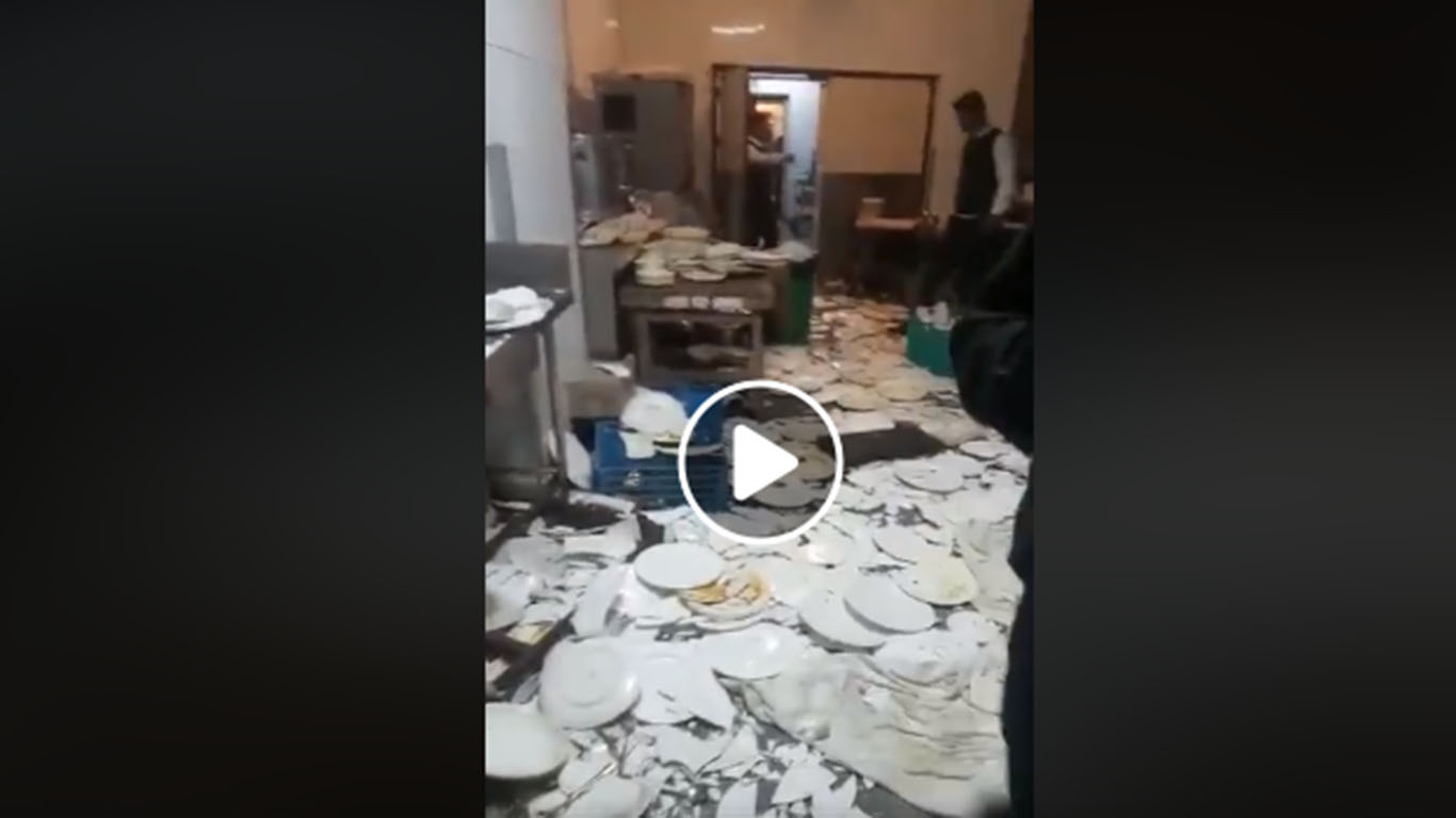 Viral Video Tamu Undangan Pernikahan Hancurkan Sajian Makanan Gegara Tak Puas