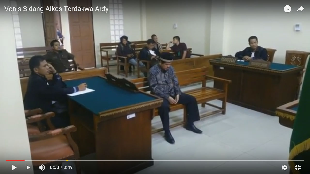 vonis-sidang-alkes-terdakwa-ardy_20160720_193450.jpg