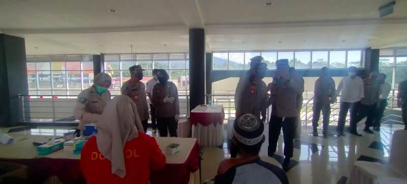 Wakapolda Lampung Cek Kesiapan Gerai Vaksinasi Presisi di Rest Area Km 20 JTTS