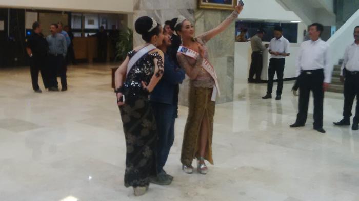 wanita-cantik-presiden-italia_20151109_193621.jpg