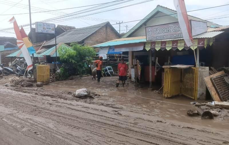 Warga Telukbetung Timur Waspada Bencana Susulan, Minta Pemerintah Perbaiki Tanggul