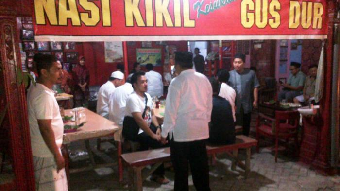 warung-kikil-kesukaan-gus-dur_20150802_144317.jpg
