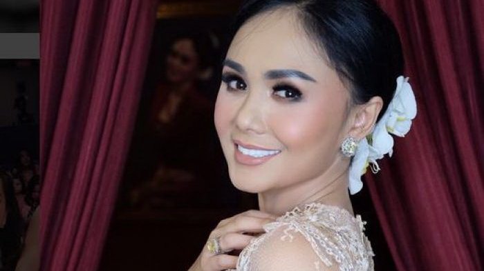Iis Dahlia Cibir Krisdayanti, Yuni Shara Siap Pasang Badan Bela Adiknya