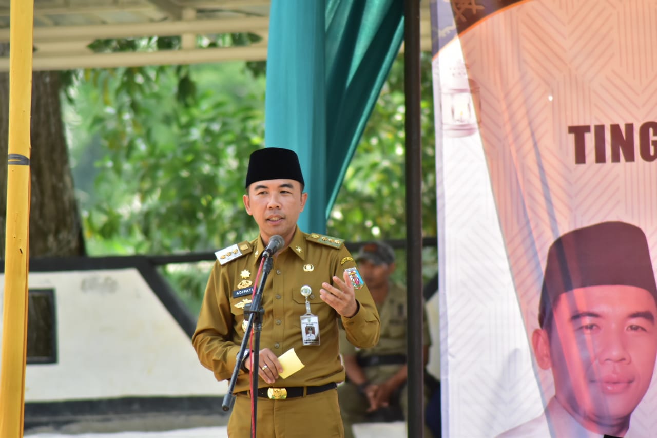 Bupati Way Kanan Beri Insentif Guru Mengaji di Pengajian Akbar Blambangan Umpu