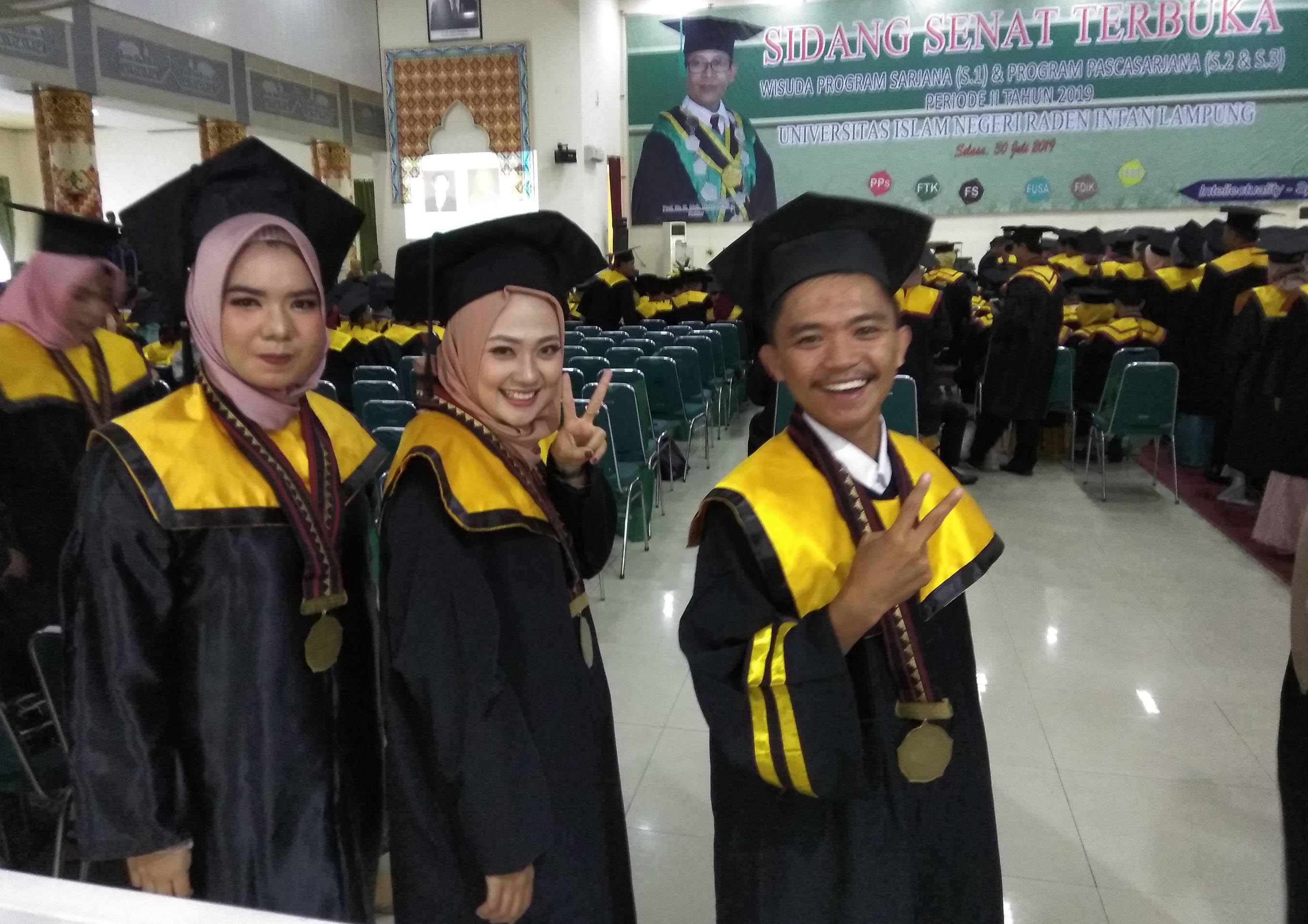 UIN Raden Intan Lampung Wisuda 998 Mahasiswa
